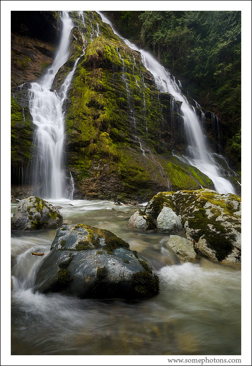 Feature Show Falls and Boulder River, Washington