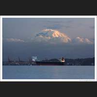 Mt Rainier from Seattle, Washington