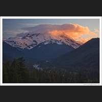 Mt Rainier making its own weather